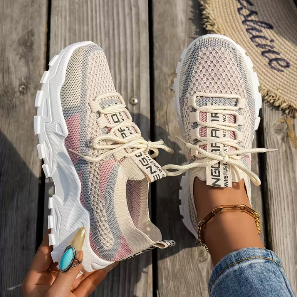 Lyvena | Sportieve sneakers met ademend design